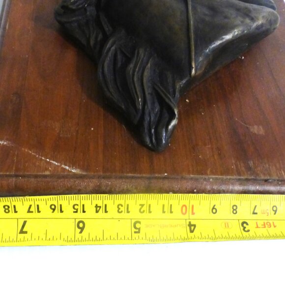 WD1BSM Solid BRONZE HORSES On Wood Plaque Vintage Bronze Horse Races Race Track - Picture 8 of 8